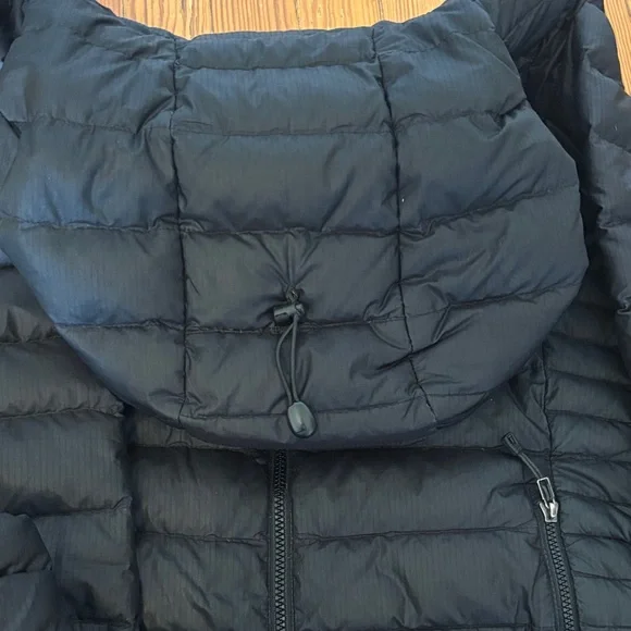 Patagonia Black Puffer Jacket - Picture 5 of 6